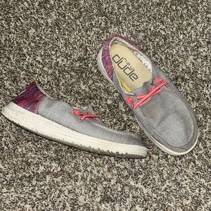 Hey Dude Wendy youth girls shoes 3 Y3 L4